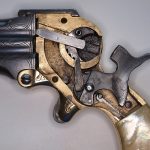 Vue sur le mécanisme nettoyé