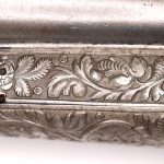 Détail des ciselures avant restauration