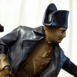 Peinture à l'huile illusionniste façon bronze patiné, détail